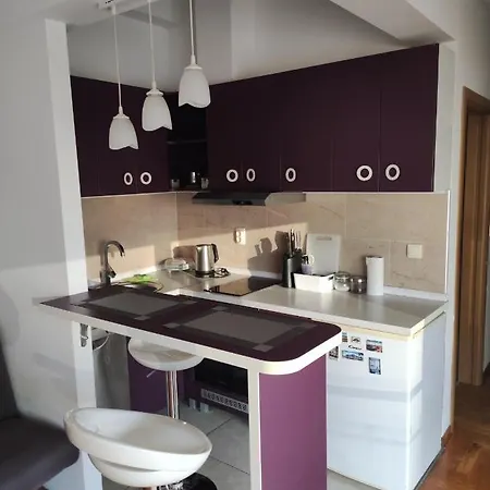 Cosy Comfy And Cost Friendly * Belgrade